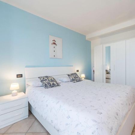 Luxury Apartment With Swimming Pool 로나토 외부 사진