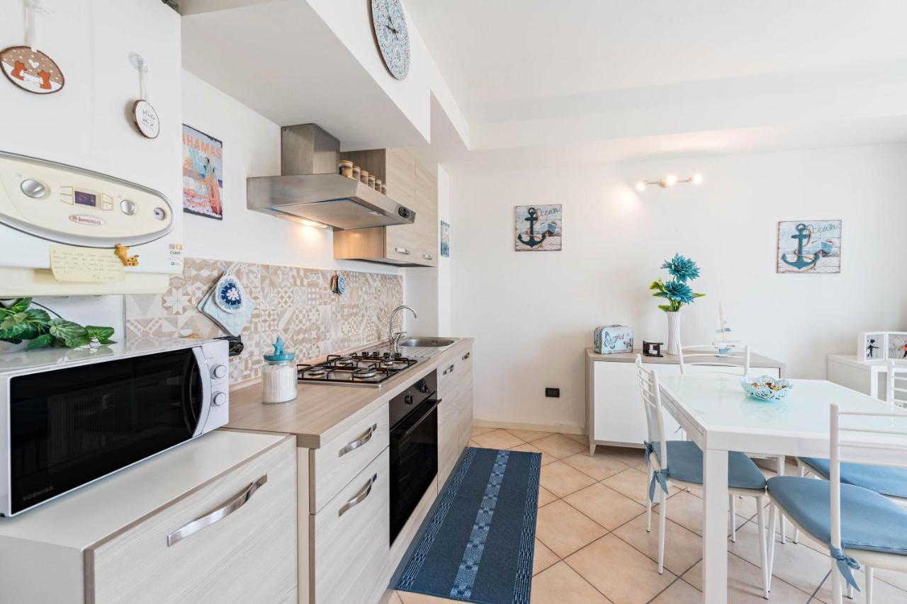 Luxury Apartment With Swimming Pool 로나토 외부 사진